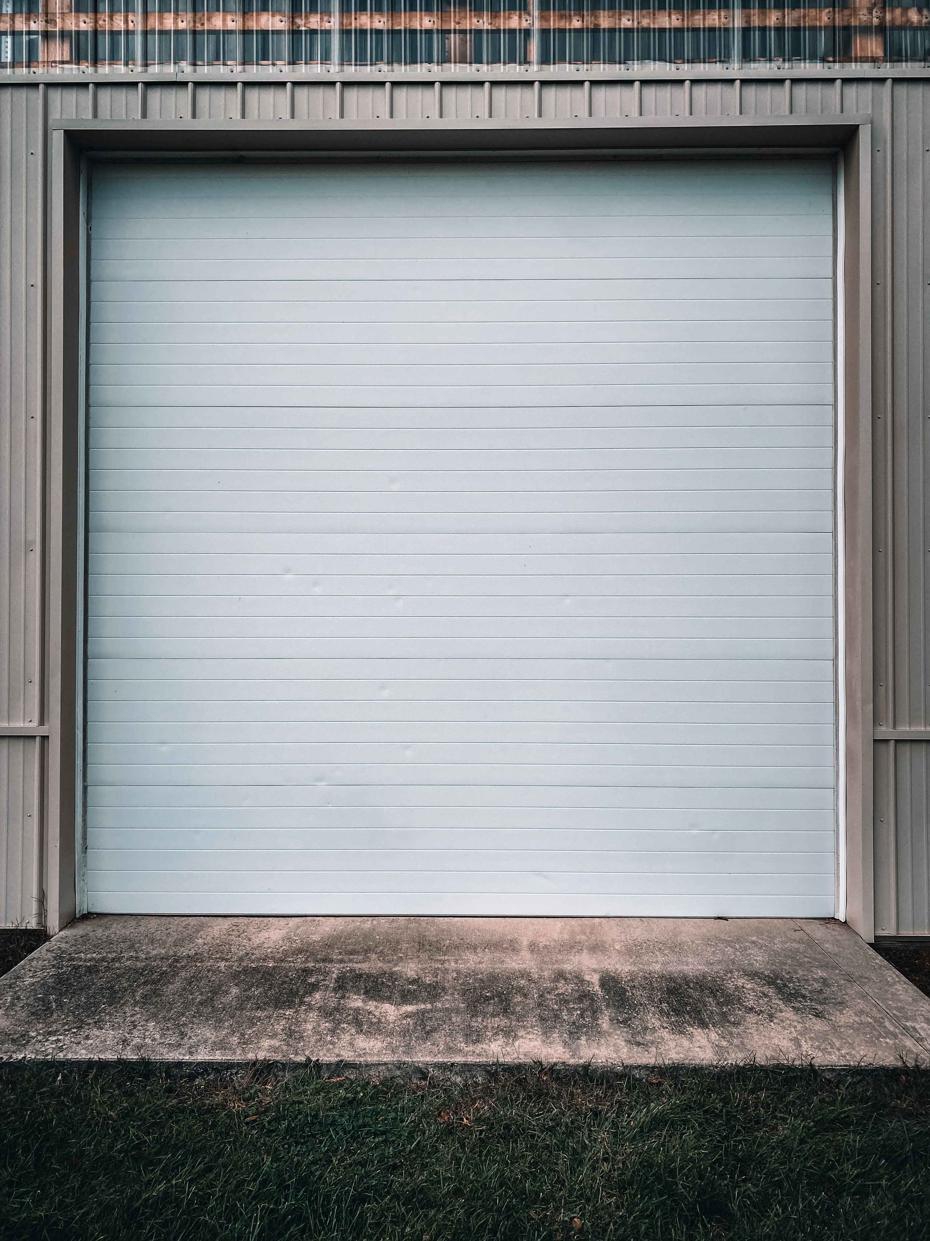 Easy Spring Cleaning Tips for Your Garage Doors