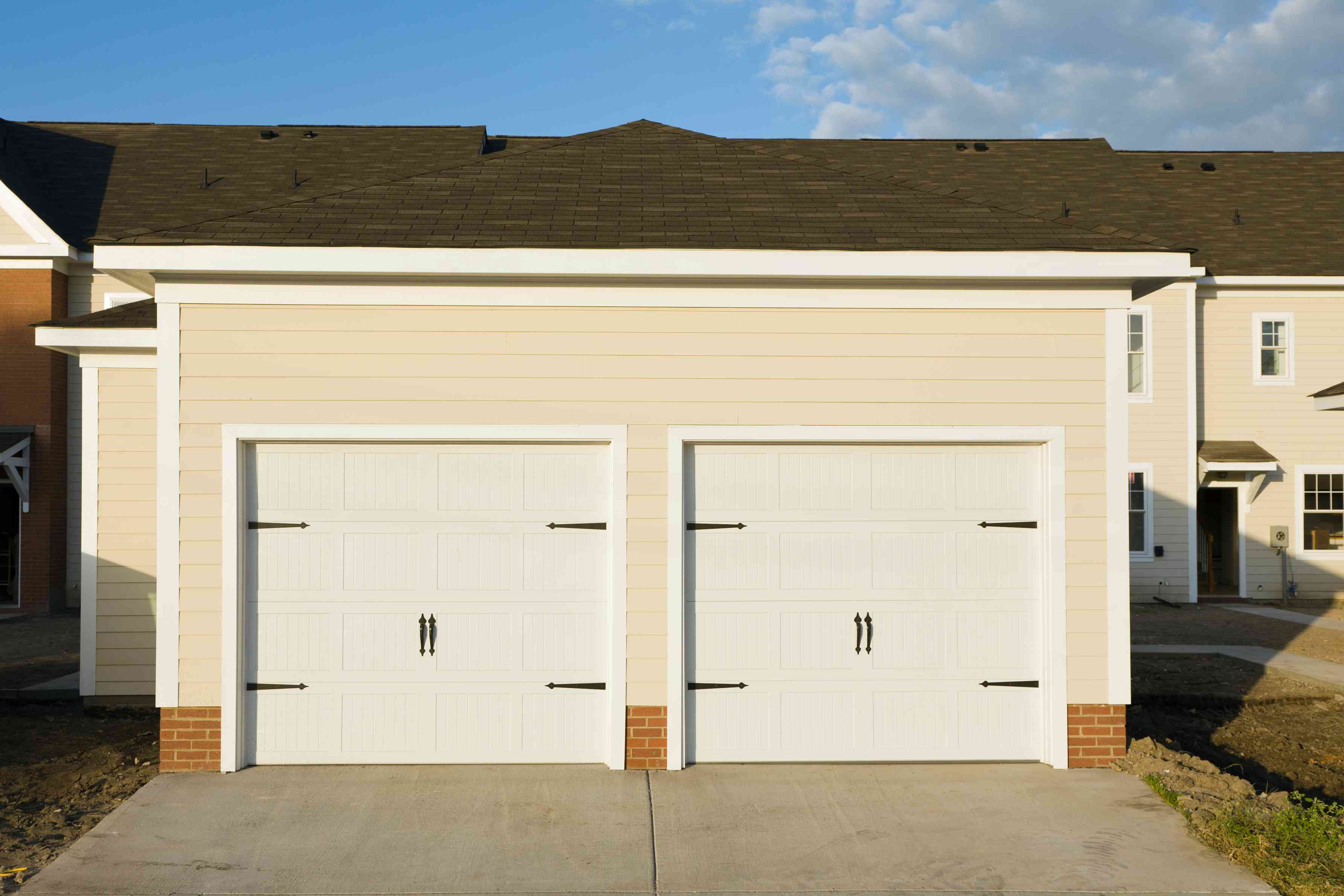 Garage door repair