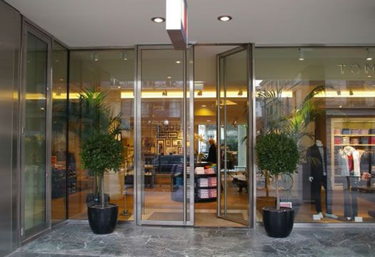Automatic swing door - Invisible drive
